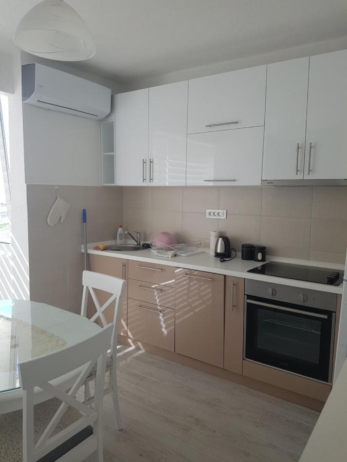 Apartament Petra Bijela Zewnętrze zdjęcie